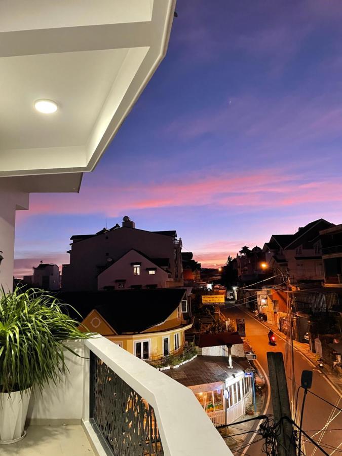 Lucas Hill Aparthotel Da Lat Exterior photo